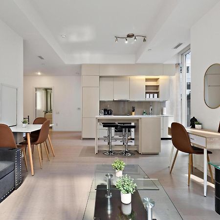 Downtown Toronto Condos エクステリア 写真